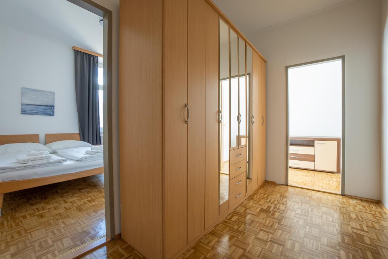 Apartment Two Bedrooms Family *